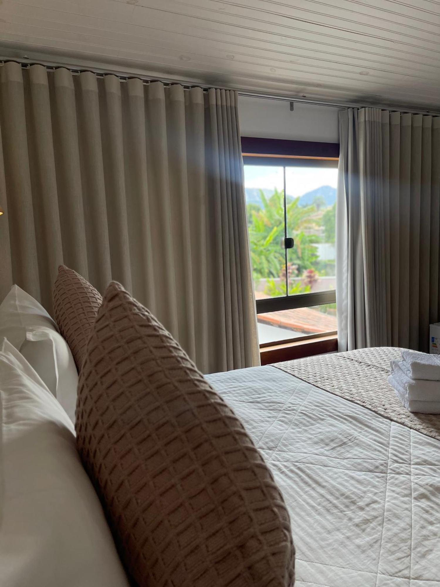 Pousada Villa Tiradentes Suites - Centro ภายนอก รูปภาพ
